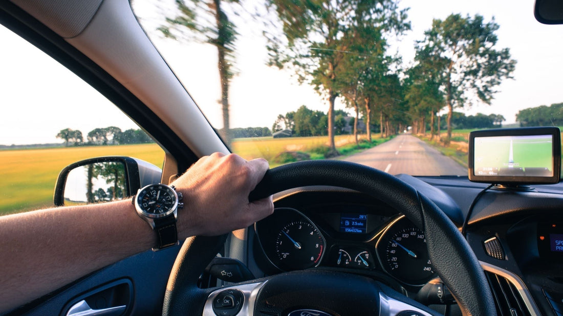 Autogeuren voor mannen: de top 4 beste autoparfums